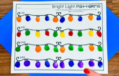Free Christmas Pattern Activities For Kindergarten - A Spoonful Of with regard to Christmas Pattern Worksheets Kindergarten