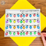 Free Christmas Pattern Activities For Kindergarten   A Spoonful Of Within Christmas Pattern Worksheets Kindergarten
